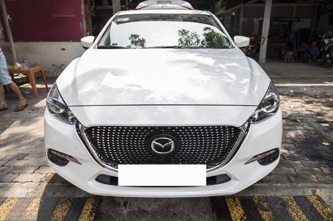 Mặt ca lăng sao rơi Mazda 3 FL 2017_2019